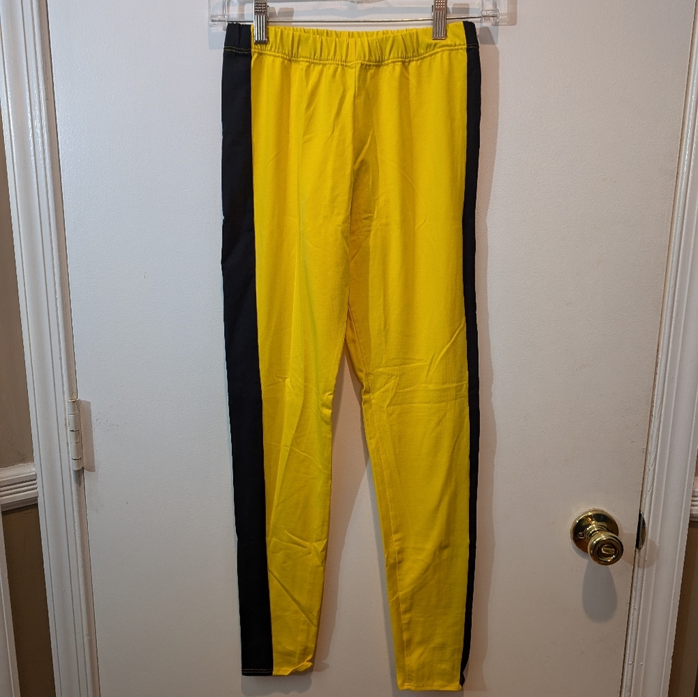 NWT. IVY BERLIN JOGGERS. Size small. Bumble bee, yellow & black